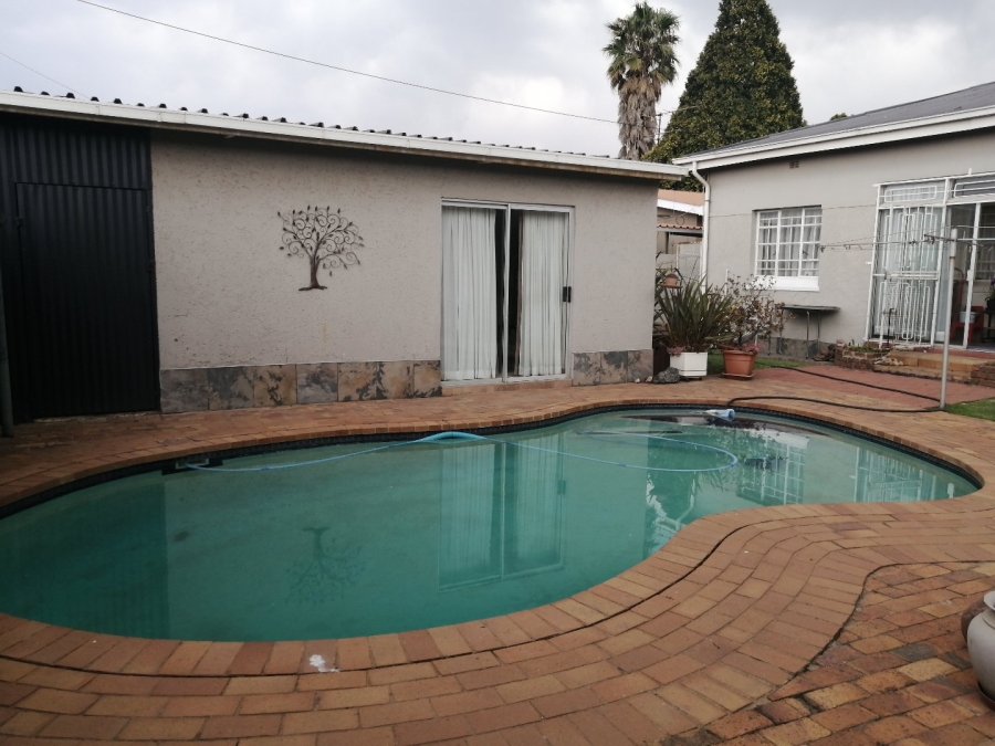 3 Bedroom Property for Sale in Geduld Ext 2 Gauteng