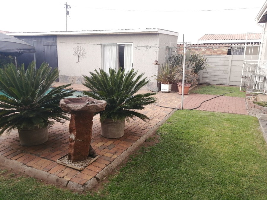 3 Bedroom Property for Sale in Geduld Ext 2 Gauteng