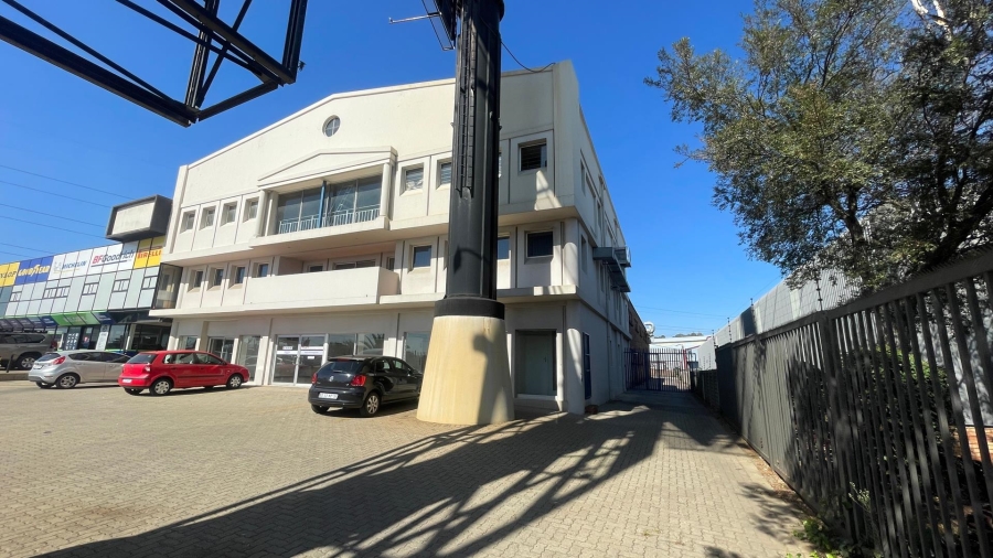 To Let commercial Property for Rent in Meadowdale Gauteng