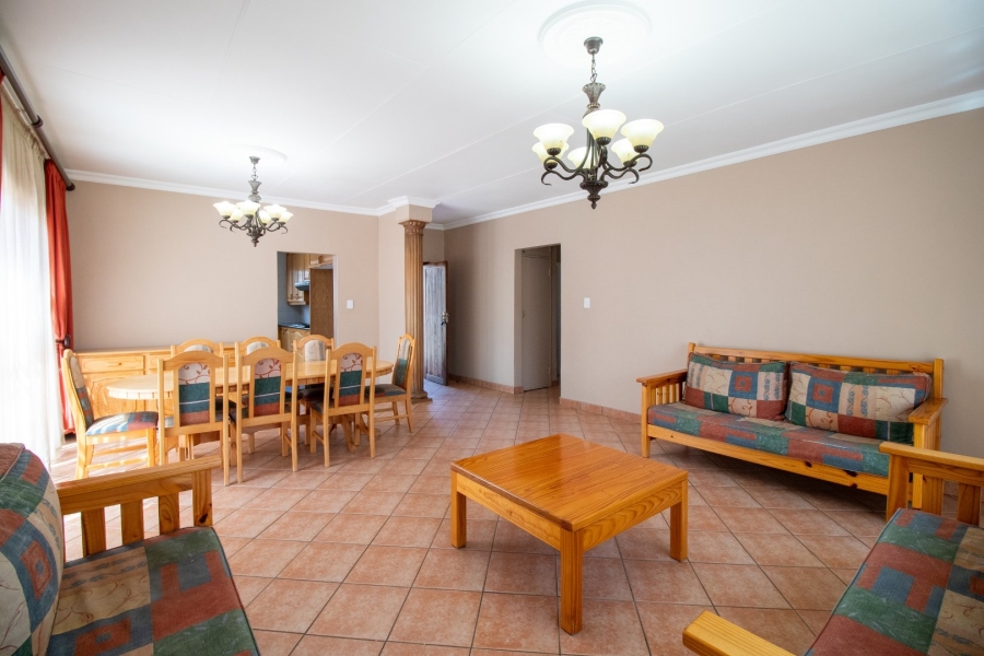 To Let 3 Bedroom Property for Rent in Van Riebeeck Park Gauteng