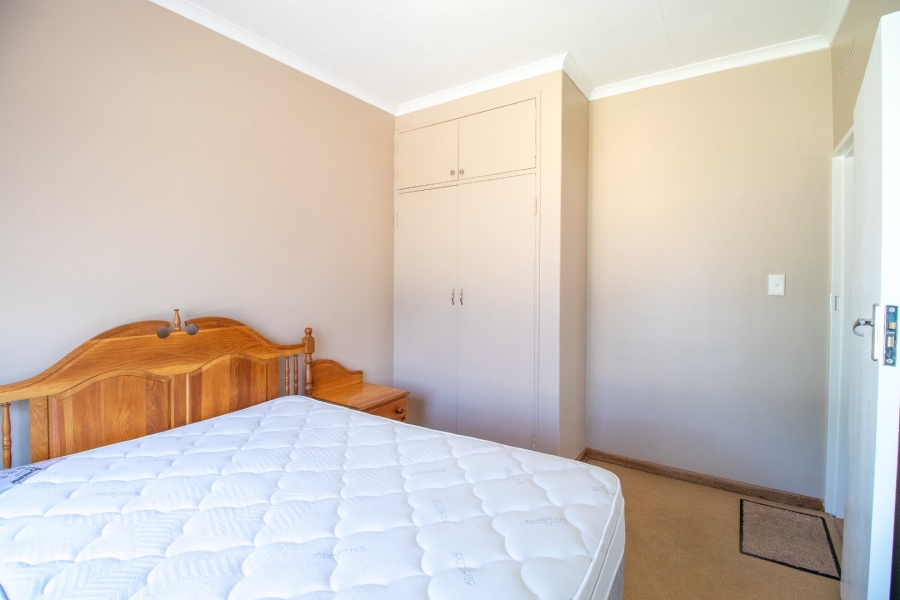 To Let 3 Bedroom Property for Rent in Van Riebeeck Park Gauteng