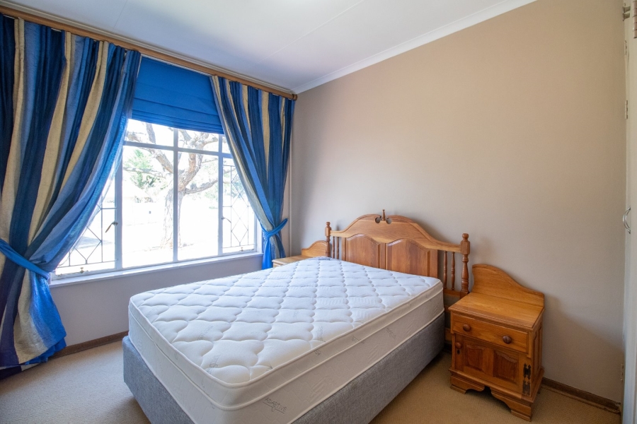 To Let 3 Bedroom Property for Rent in Van Riebeeck Park Gauteng