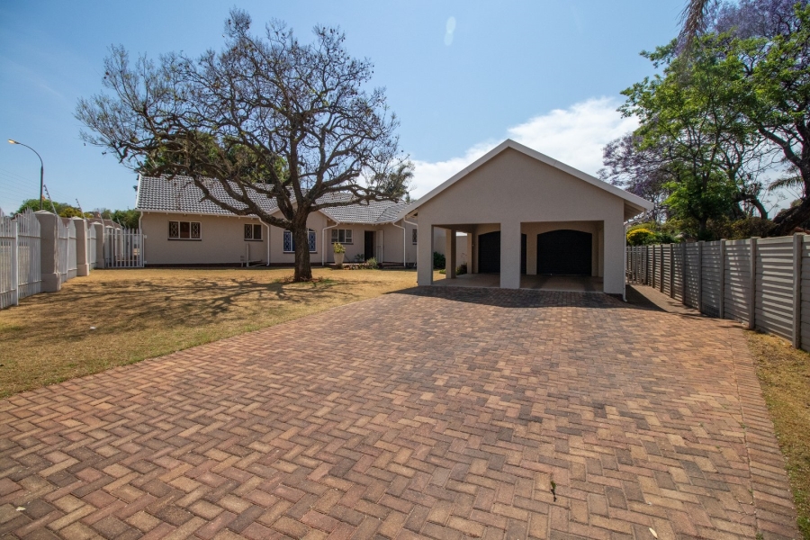 To Let 3 Bedroom Property for Rent in Van Riebeeck Park Gauteng