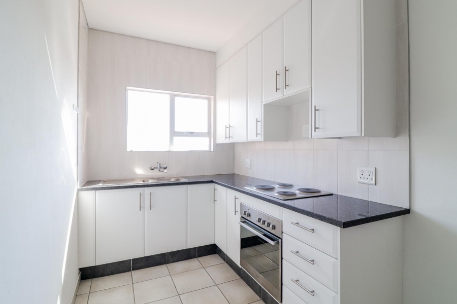 To Let 2 Bedroom Property for Rent in Alveda Gauteng