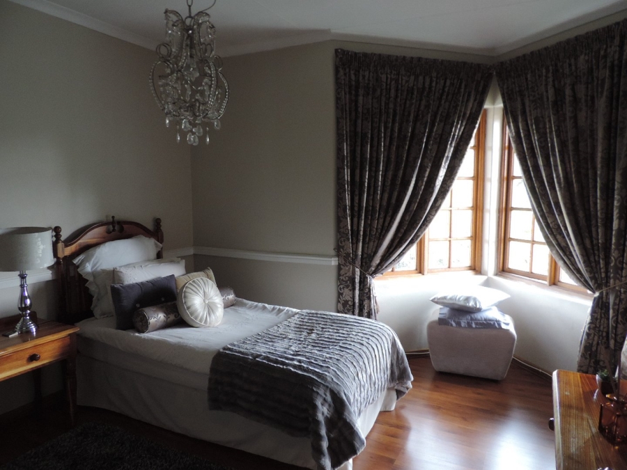 3 Bedroom Property for Sale in Vanderbijlpark SE 2 Gauteng