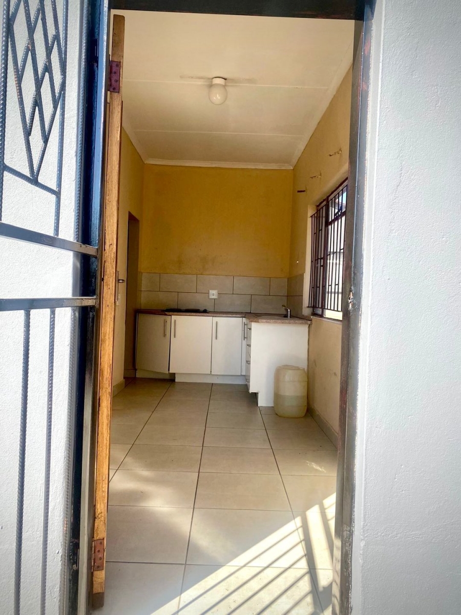 1 Bedroom Property for Sale in Country View Gauteng