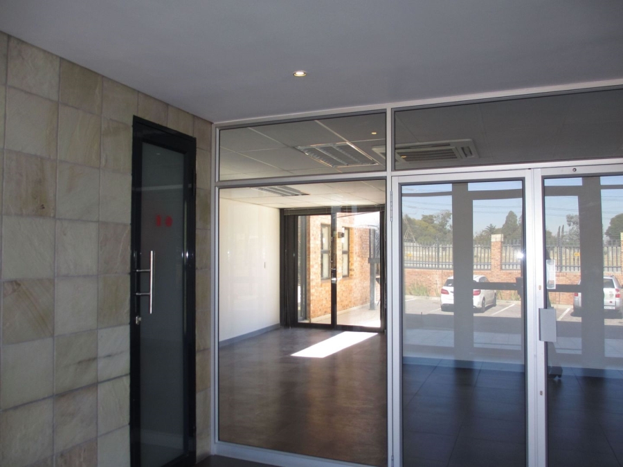 To Let commercial Property for Rent in Paulshof Gauteng