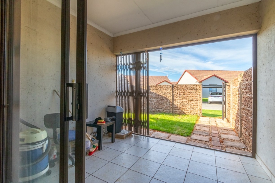 To Let 3 Bedroom Property for Rent in Parkrand Gauteng