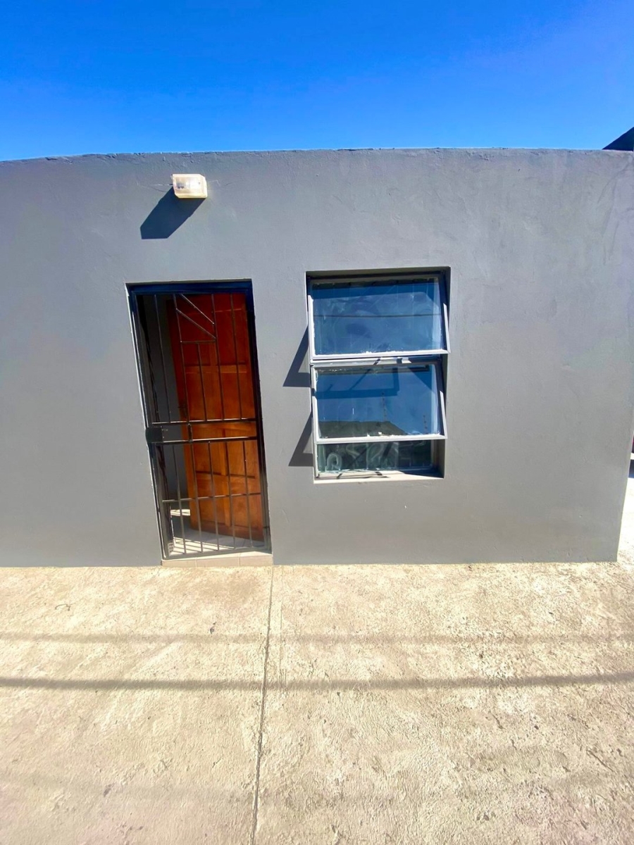 To Let 1 Bedroom Property for Rent in Country View Gauteng