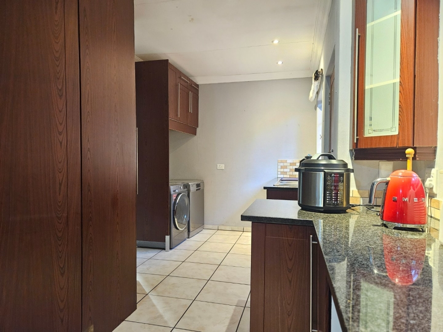 3 Bedroom Property for Sale in Ferndale Gauteng