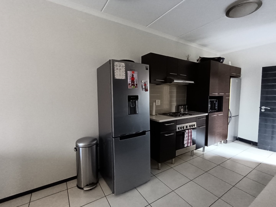 To Let 3 Bedroom Property for Rent in Noordwyk Gauteng