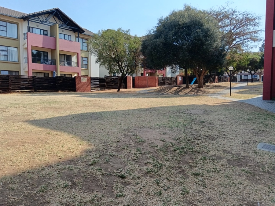 To Let 3 Bedroom Property for Rent in Noordwyk Gauteng