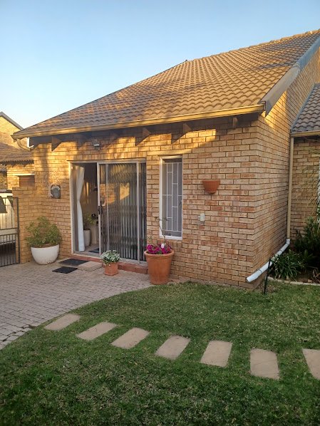 3 Bedroom Property for Sale in Boskruin Gauteng