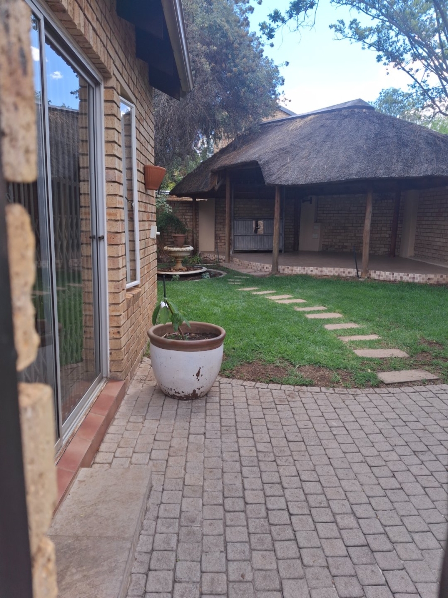 3 Bedroom Property for Sale in Boskruin Gauteng