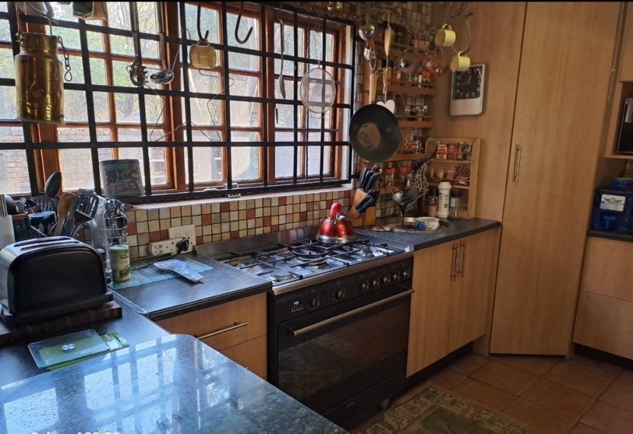 3 Bedroom Property for Sale in Leeuwfontein Gauteng