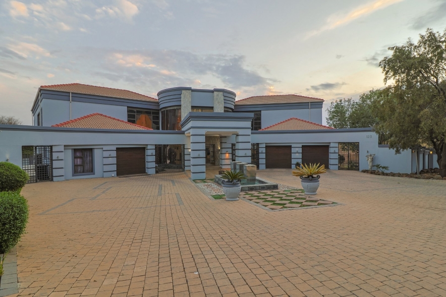 5 Bedroom Property for Sale in Meyersdal Eco Estate Gauteng