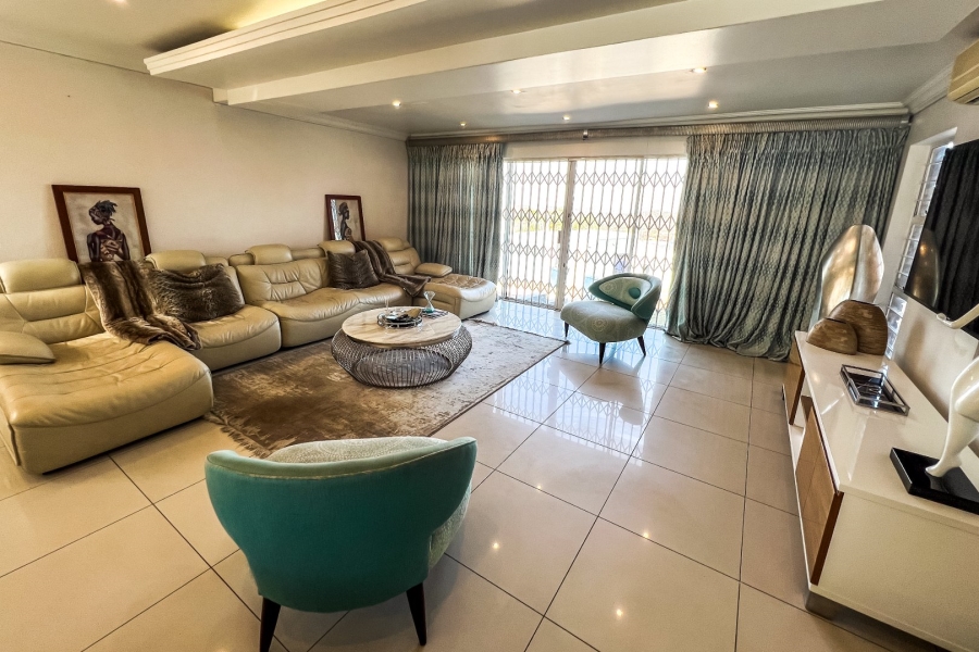 4 Bedroom Property for Sale in Bassonia Gauteng