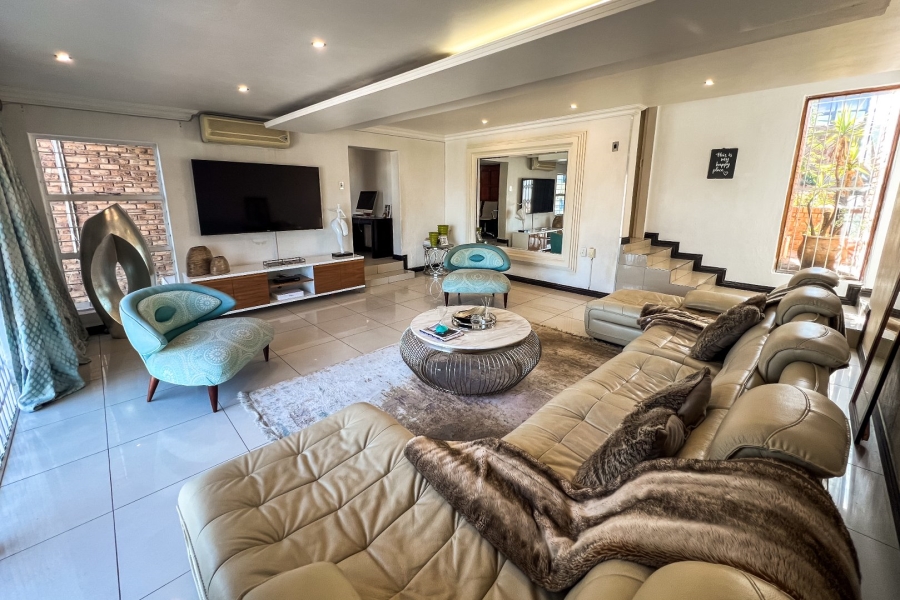 4 Bedroom Property for Sale in Bassonia Gauteng