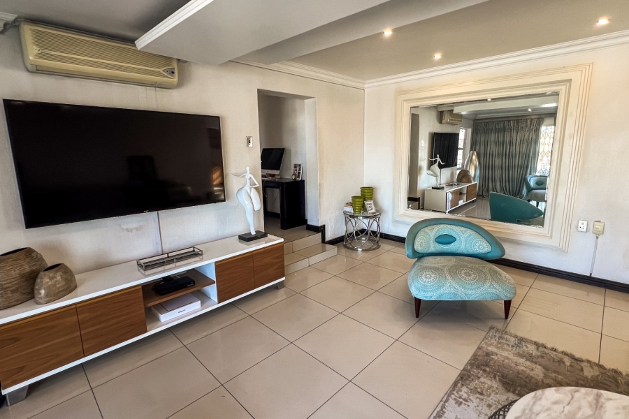 4 Bedroom Property for Sale in Bassonia Gauteng