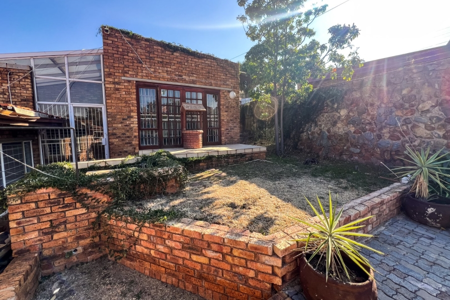 4 Bedroom Property for Sale in Bassonia Gauteng