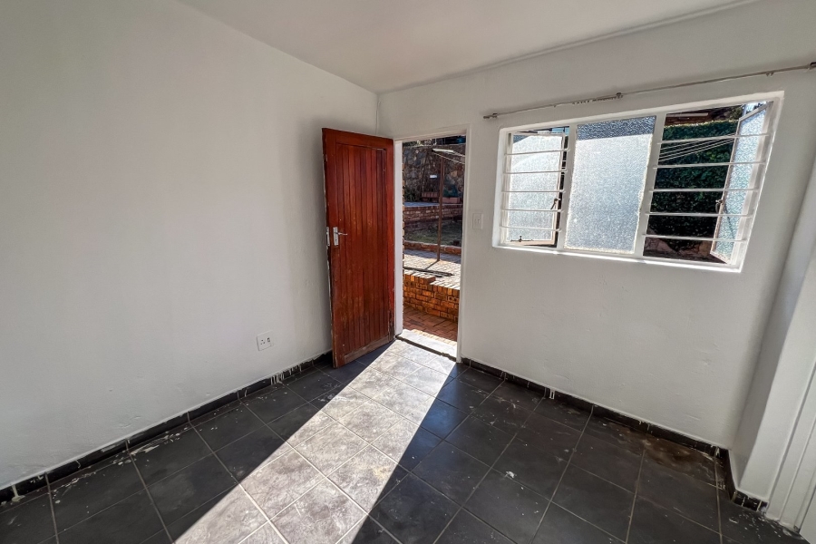 4 Bedroom Property for Sale in Bassonia Gauteng