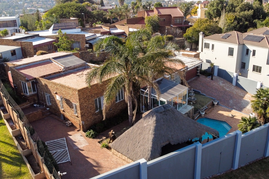 4 Bedroom Property for Sale in Bassonia Gauteng