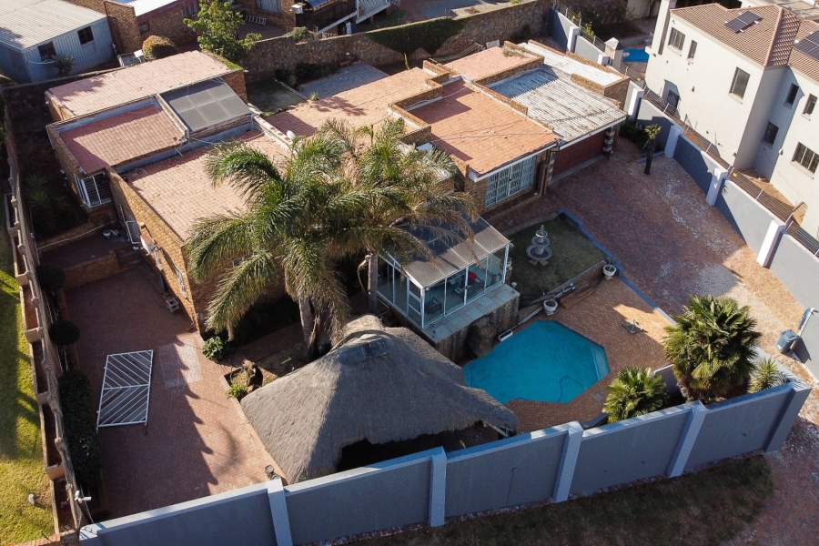 4 Bedroom Property for Sale in Bassonia Gauteng