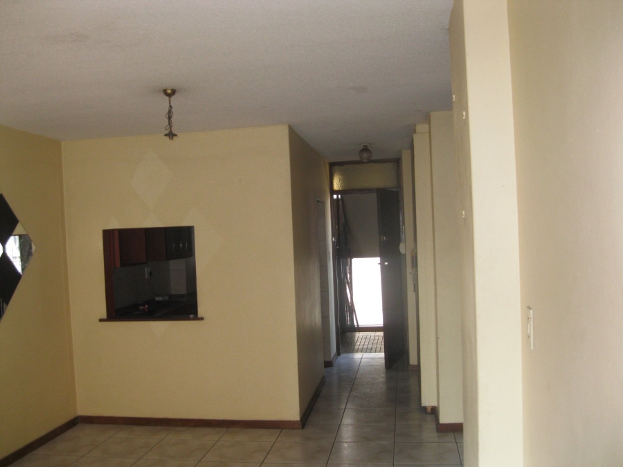 To Let 2 Bedroom Property for Rent in Pretoria Central Gauteng