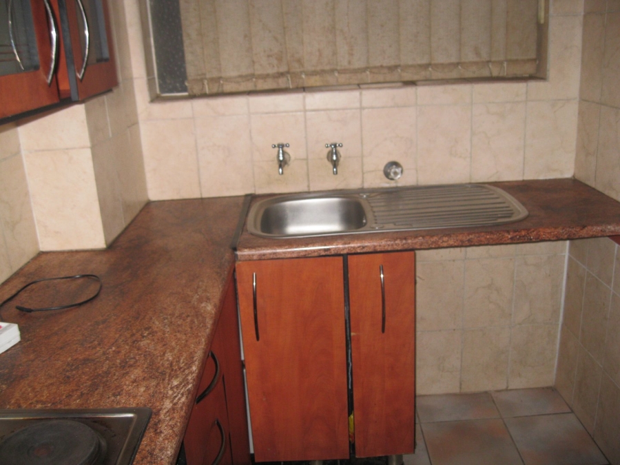 To Let 2 Bedroom Property for Rent in Pretoria Central Gauteng