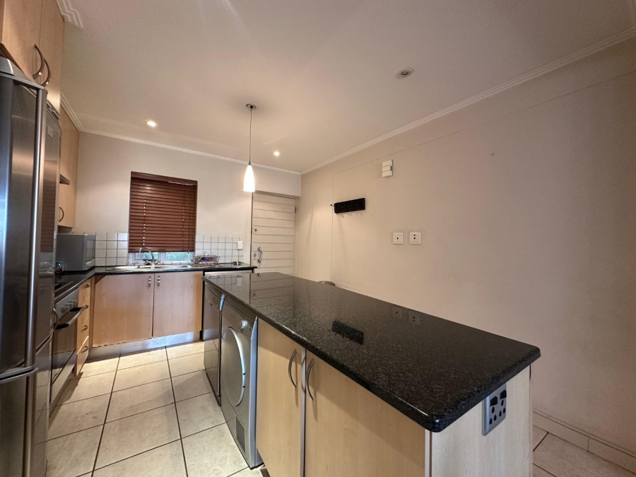 To Let 2 Bedroom Property for Rent in Sandton Central Gauteng