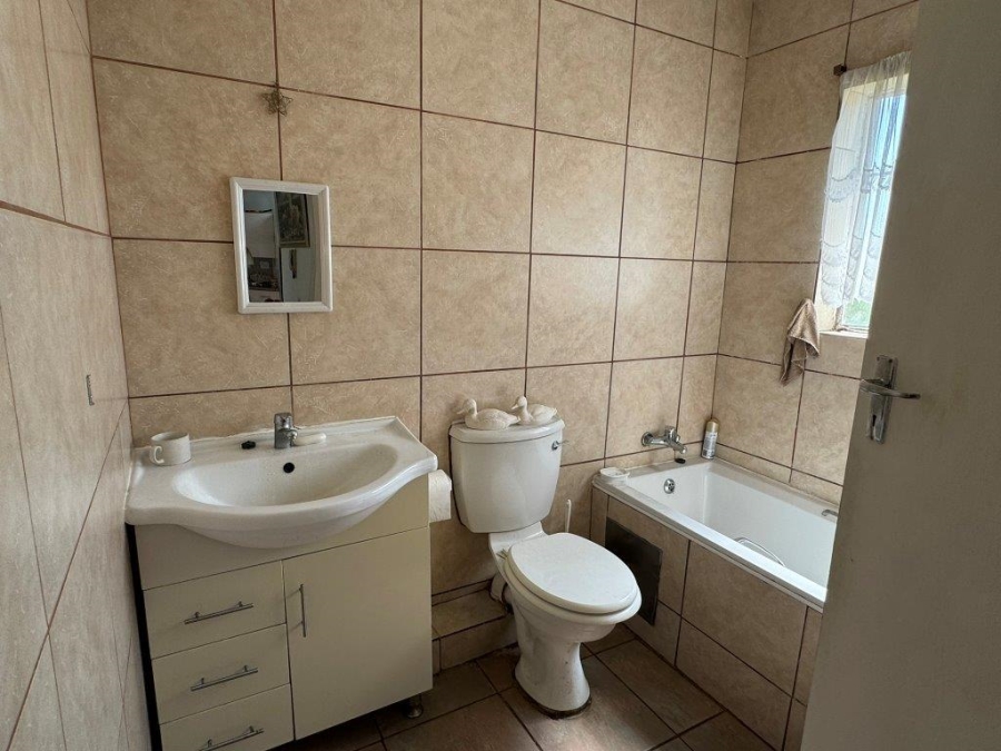 2 Bedroom Property for Sale in Randhart Gauteng