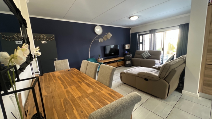 3 Bedroom Property for Sale in Waterfall Gauteng