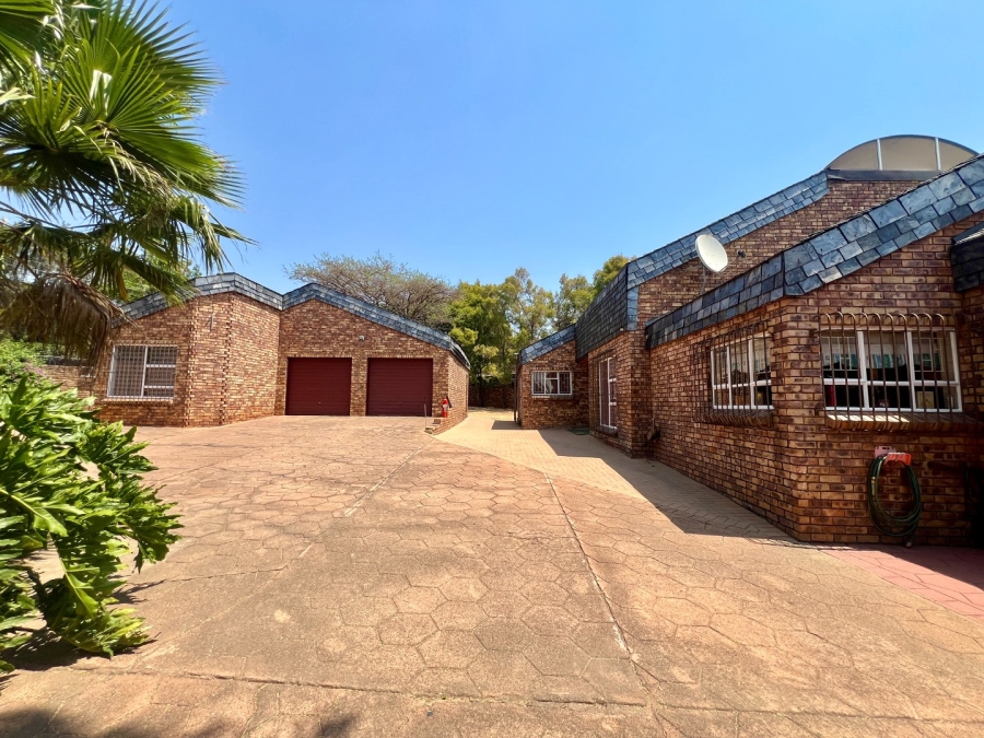 4 Bedroom Property for Sale in Newlands Gauteng