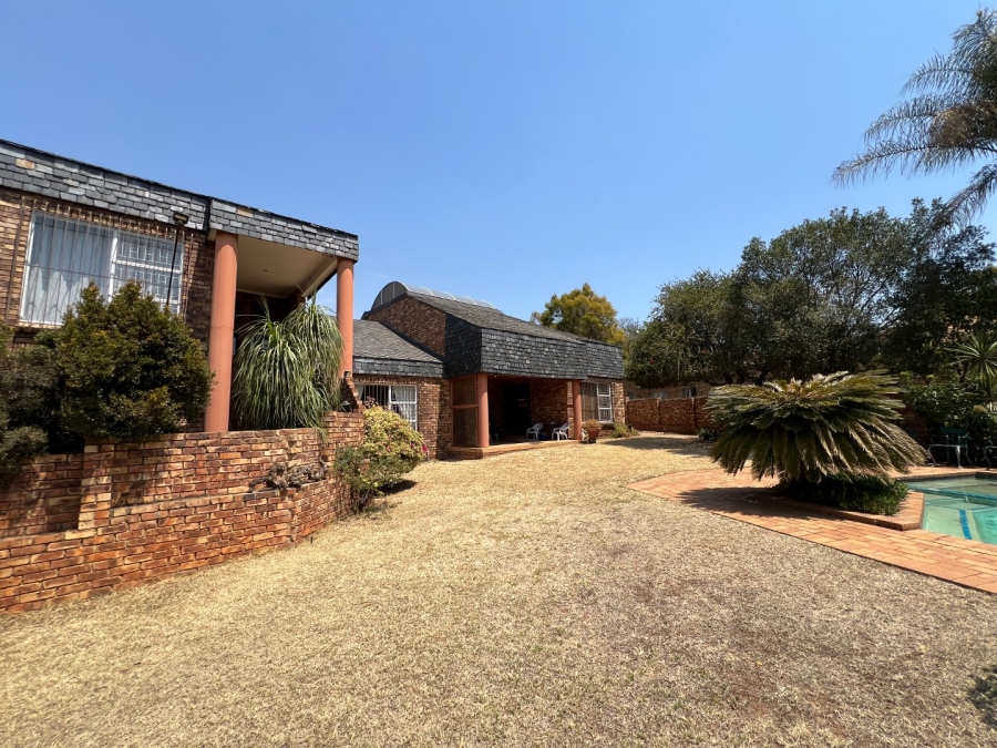 4 Bedroom Property for Sale in Newlands Gauteng