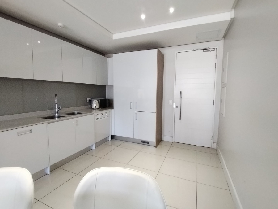 1 Bedroom Property for Sale in Sandown Gauteng