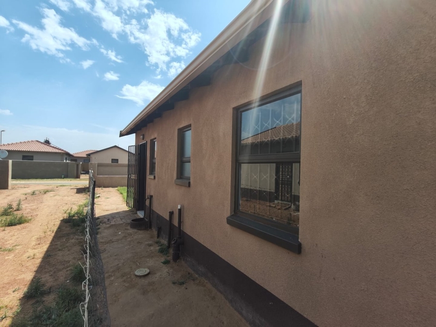 2 Bedroom Property for Sale in Windmill Park Gauteng