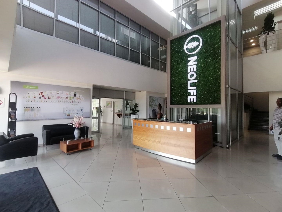 To Let commercial Property for Rent in Longmeadow Gauteng