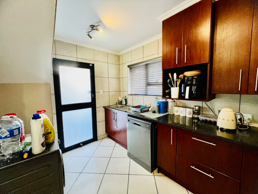 3 Bedroom Property for Sale in Olympus AH Gauteng