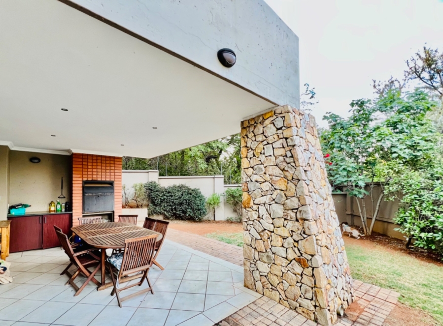 3 Bedroom Property for Sale in Olympus AH Gauteng