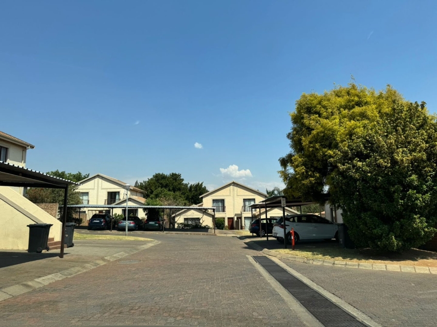 To Let 3 Bedroom Property for Rent in Carlswald Gauteng