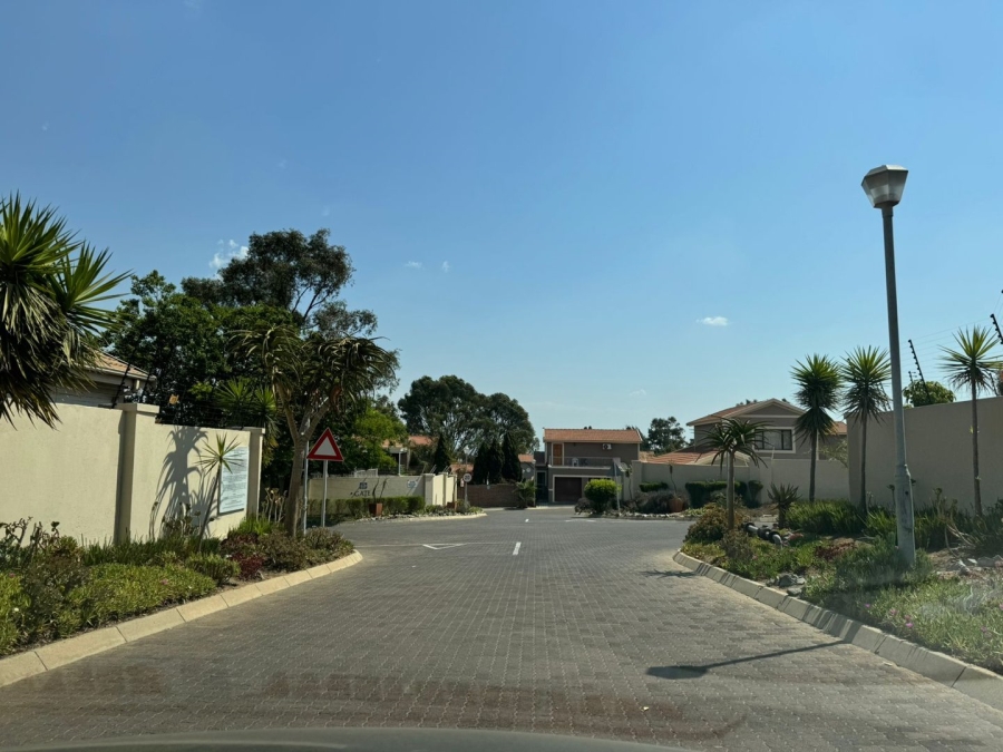 To Let 3 Bedroom Property for Rent in Carlswald Gauteng