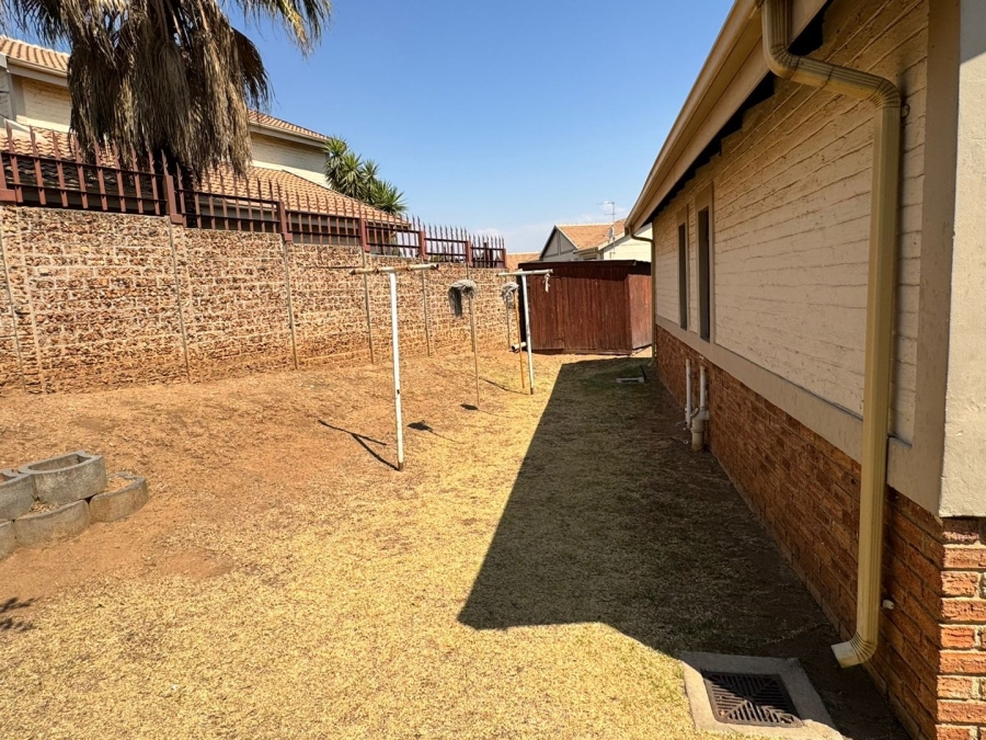 To Let 3 Bedroom Property for Rent in Carlswald Gauteng