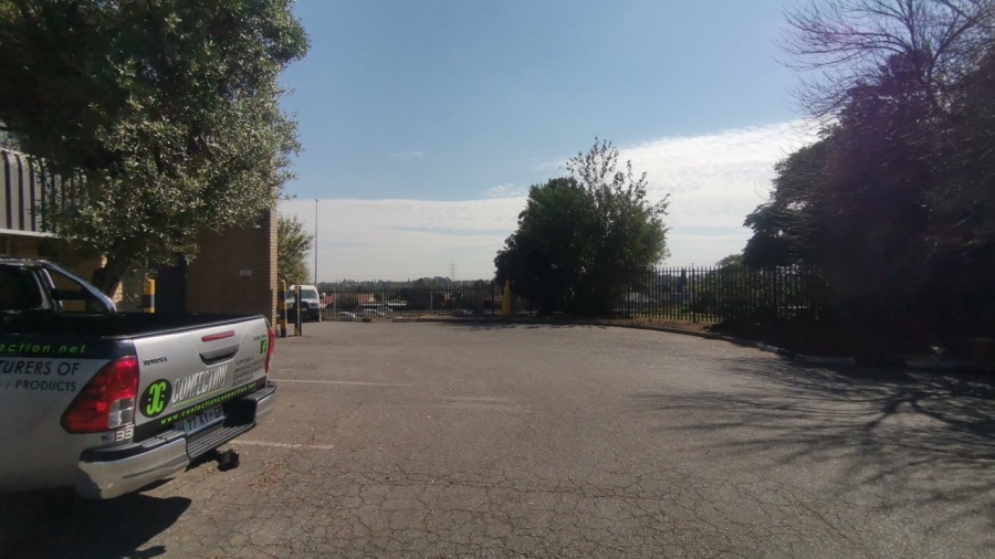 To Let commercial Property for Rent in Meadowdale Gauteng