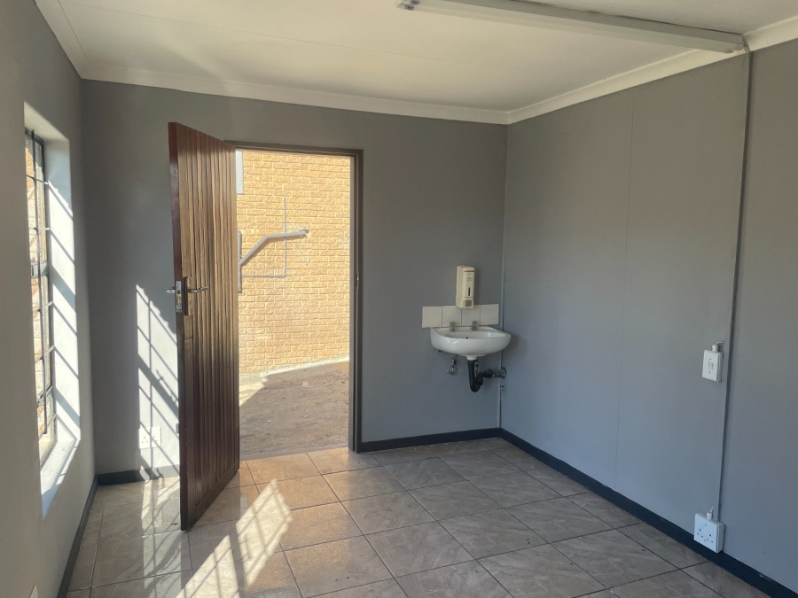 To Let commercial Property for Rent in Halfway House Gauteng