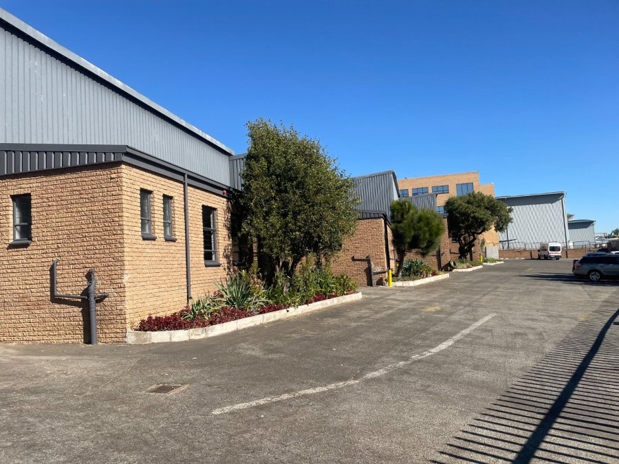 To Let commercial Property for Rent in Halfway House Gauteng