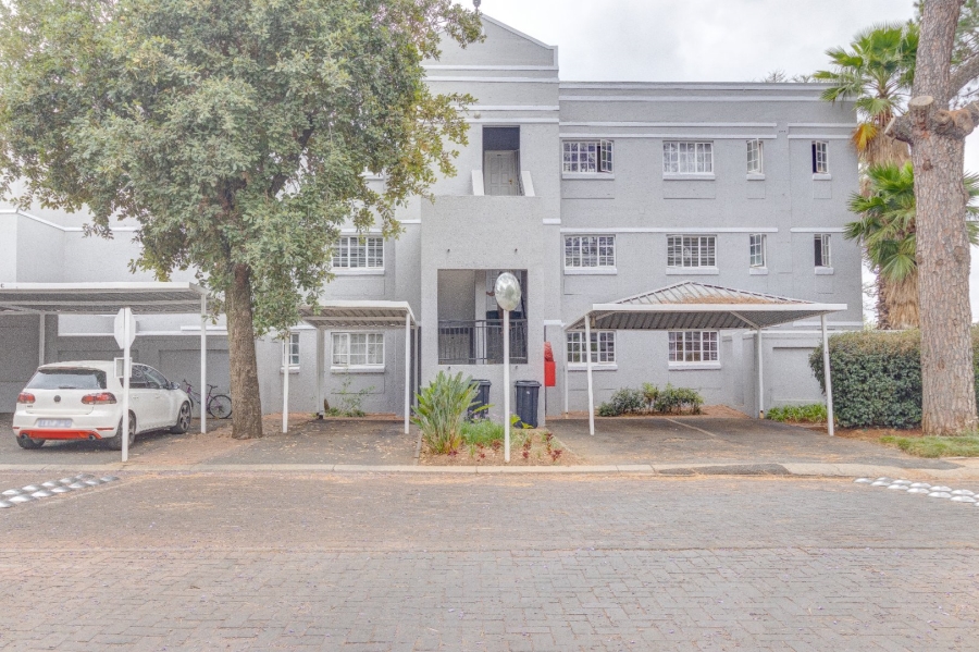 2 Bedroom Property for Sale in Morningside Gauteng