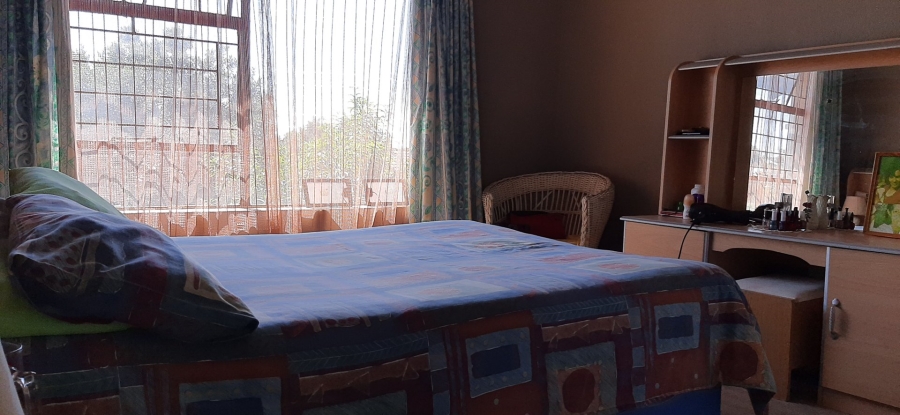 2 Bedroom Property for Sale in Heuwelsig Estate Gauteng