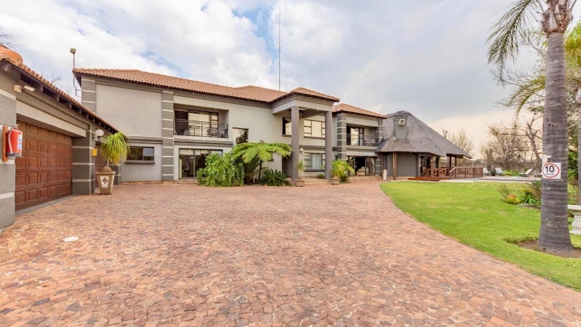 18 Bedroom Property for Sale in Bredell Gauteng