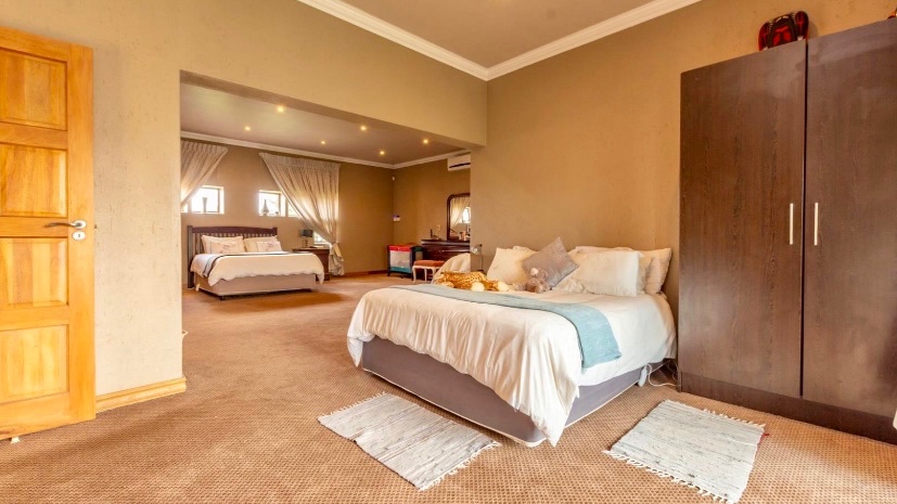 18 Bedroom Property for Sale in Bredell Gauteng