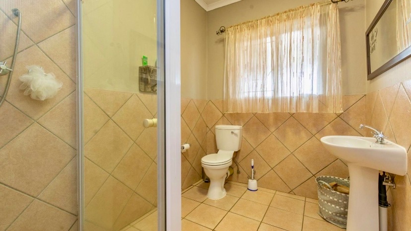 18 Bedroom Property for Sale in Bredell Gauteng